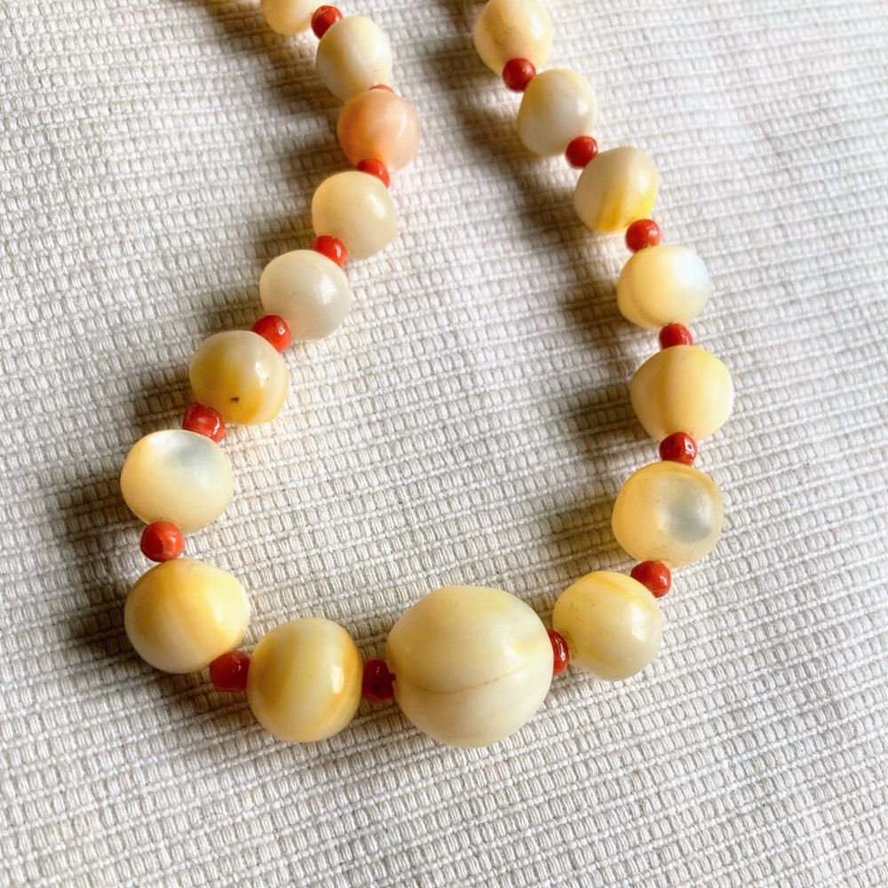 Antique Art Deco Mother of Pearl Coral Beads Graduated Necklace Sterling Silver - Picture 9 of 12